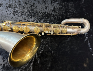 Photo Vintage Silver & Gold Plated Buescher True Tone Bari Sax - Serial # 22401